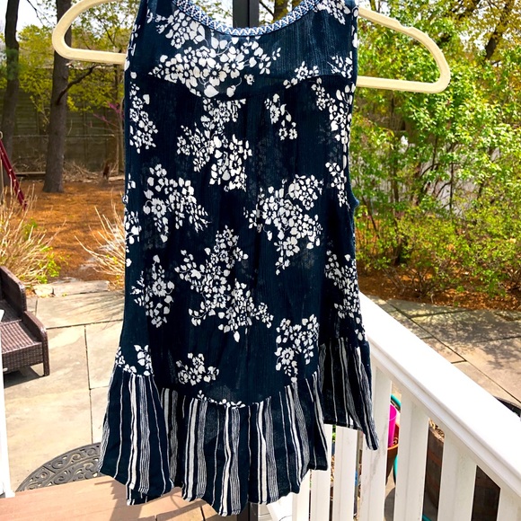 Patron Of Peace ✌️ Tank Top - Picture 2 of 7